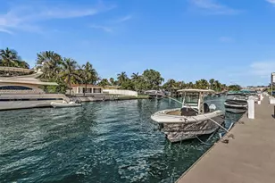 2020 NE 135th St, North Miami, FL 33181 - Photo 48