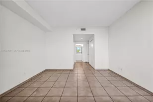 2475 Brickell Ave, Miami, FL 33129 - Photo 16