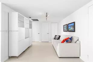 495 Brickell Ave, Miami, FL 33131 - Photo 24