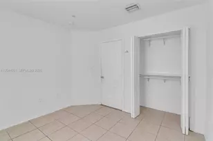 8826 W Flagler St, Miami, FL 33174 - Photo 14