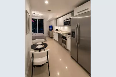 185 SW 7th St #2706, Miami, FL 33130 - Photo 1