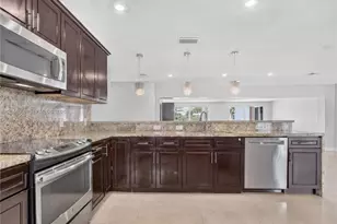 16641 Royal Poinciana Dr, Weston, FL 33326 - Photo 14