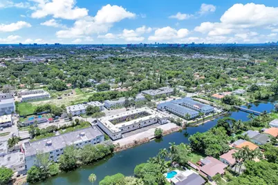 13210 Memorial Hwy #204, North Miami, FL 33161 - Photo 20