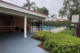 1610 SW 120th Ave, Pembroke Pines, FL 33025 - Photo 26