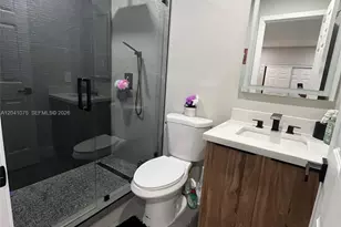 1610 SW 120th Ave, Pembroke Pines, FL 33025 - Photo 12