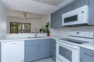 2513 San Remo Cir, Homestead, FL 33035 - Photo 1