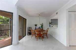 2513 San Remo Cir, Homestead, FL 33035 - Photo 10