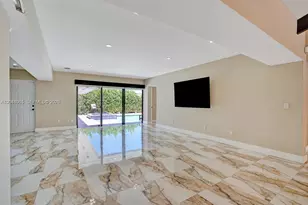 2255 NE 120th St, North Miami, FL 33181 - Photo 4