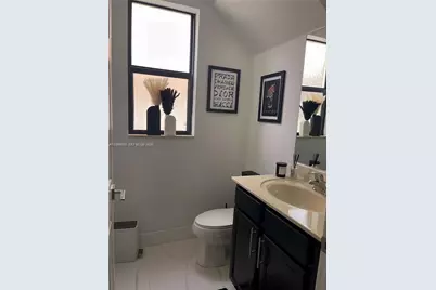 8719 W 33rd Ave, Hialeah, FL 33018 - Photo 6