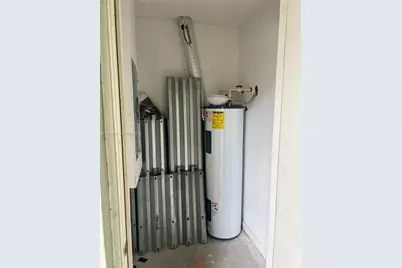 183 Hidden Ct Rd #F-33, Hollywood, FL 33023 - Photo 32