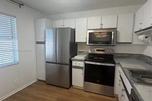 3031 Holiday Springs Blvd, Margate, FL 33063 - Photo 2