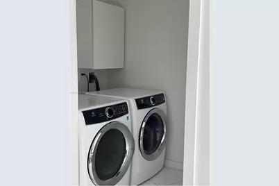 851 NE 1st Ave #3803, Miami, FL 33132 - Photo 12