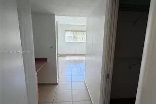 7505 SW 82nd St, Miami, FL 33143 - Photo 6