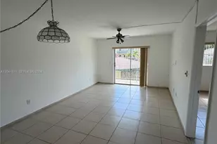 7505 SW 82nd St, Miami, FL 33143 - Photo 12