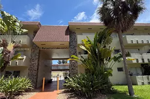 7505 SW 82nd St, Miami, FL 33143 - Photo 14