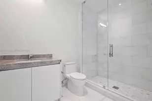 175 SE 25th Rd, Miami, FL 33129 - Photo 18