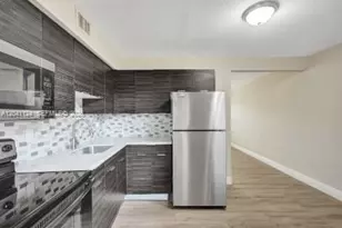 429 NW 9th Ave, Fort Lauderdale, FL 33311 - Photo 2