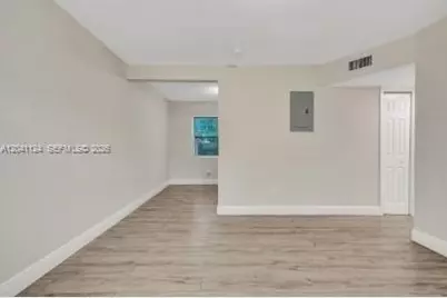 429 NW 9th Ave #3, Fort Lauderdale, FL 33311 - Photo 4