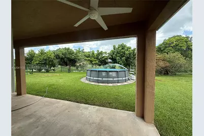 1926 SE 23rd Ct #1926, Homestead, FL 33035 - Photo 6