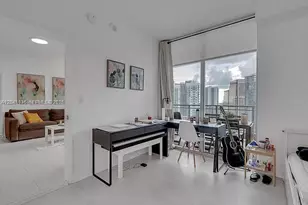 90 SW 3rd St, Miami, FL 33130 - Photo 22