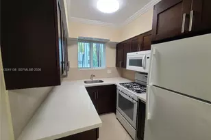 220 Collins Ave, Miami Beach, FL 33139 - Photo 2