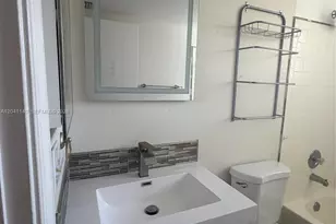 3031 Holiday Springs Blvd, Margate, FL 33063 - Photo 14
