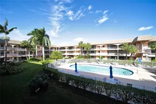 541 Blue Heron Dr, Hallandale Beach, FL 33009 - Photo 30