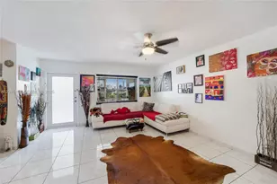 541 Blue Heron Dr, Hallandale Beach, FL 33009 - Photo 2