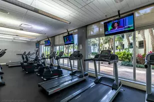3901 S Ocean Dr, Hollywood, FL 33019 - Photo 22