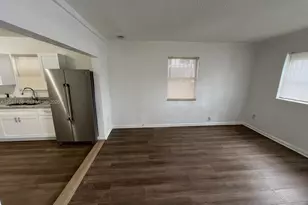 10 NW 71st St, Miami, FL 33150 - Photo 4