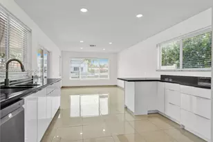 16453 NE 33rd Ave, North Miami Beach, FL 33160 - Photo 22