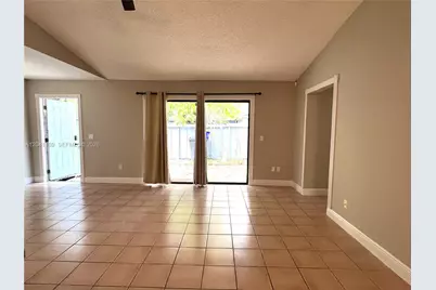 1077 Goldenrod Rd #1077, Wellington, FL 33414 - Photo 10