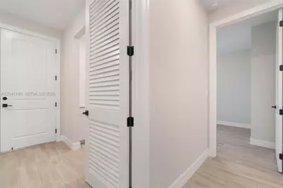 4546 Cumberland Ter, Oakland Park, FL 33309 - Photo 22