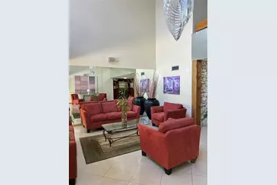 16325 Golf Club Rd #304, Weston, FL 33326 - Photo 4