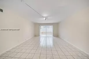 4848 NW 24th Ct, Lauderdale Lakes, FL 33313 - Photo 10