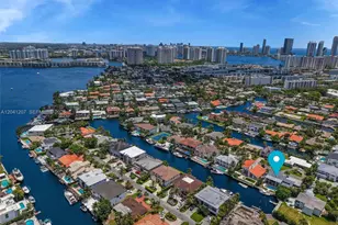 16416 NE 32nd Ave, North Miami Beach, FL 33160 - Photo 4