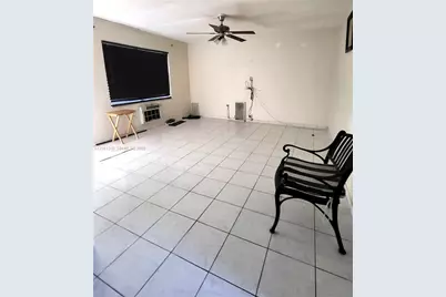 17050 NE 14th Ave #107, Miami, FL 33162 - Photo 2