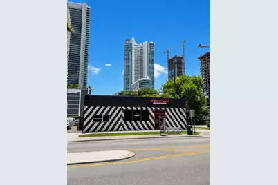 3023 Biscayne Blvd, Miami, FL 33137 - Photo 2