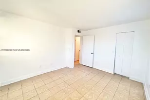 1227 SW 46th Ave, Pompano Beach, FL 33069 - Photo 14