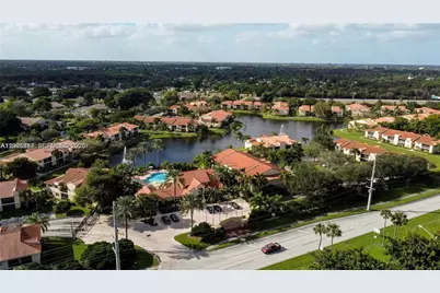 1227 SW 46th Ave #304, Pompano Beach, FL 33069 - Photo 28