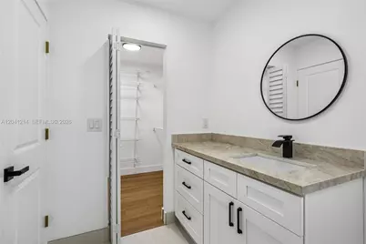 15010 E Falcons Lea Dr, Davie, FL 33331 - Photo 68