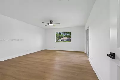 15010 E Falcons Lea Dr, Davie, FL 33331 - Photo 54