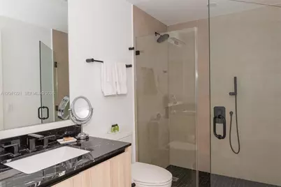 225 N Miami Ave #1804, Miami, FL 33128 - Photo 10