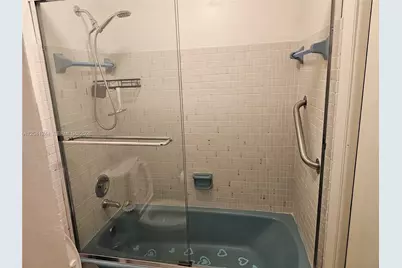 215 SE 3rd Ave #205A, Hallandale Beach, FL 33009 - Photo 14