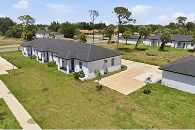 195 W Rotonda #A, Port Charlotte, FL 33947 - Photo 16