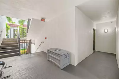 6861 SW 44th St #202, Miami, FL 33155 - Photo 30