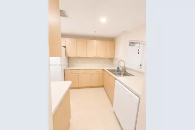 6670 NW 114th Ave #603, Doral, FL 33178 - Photo 2