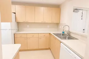 6670 NW 114th Ave, Doral, FL 33178 - Photo 2