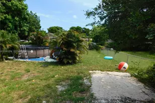 2230 NW 58th St, Miami, FL 33142 - Photo 16