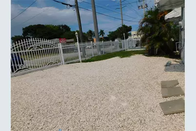 2230 NW 58th St #B, Miami, FL 33142 - Photo 18